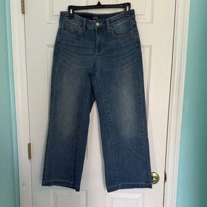 NYDJ Wide-Leg Crop Jeans in Medium Wash Blue Size 4